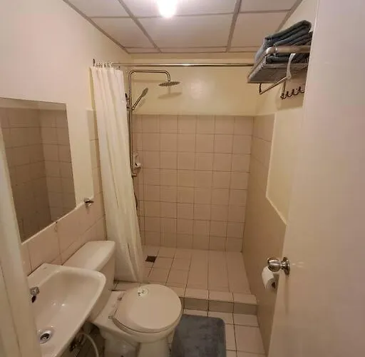 Apartment Cozy Beside Mall,mrtboniedsa